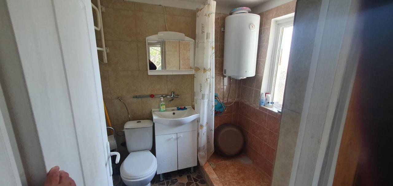 Стая За Гости "Ирина" Balchik Esterno foto